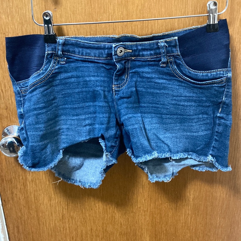 Indigo Blue Maternity Jean Shorts Medium